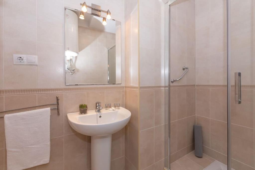 Apartamento Suite Centrico Málaga Exterior foto